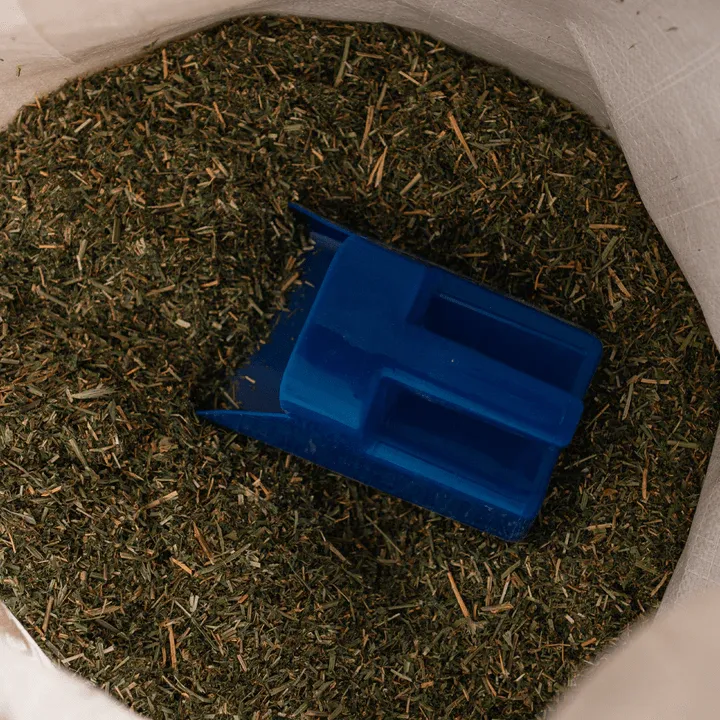 Academy Feed Scoop (AD72H0033)