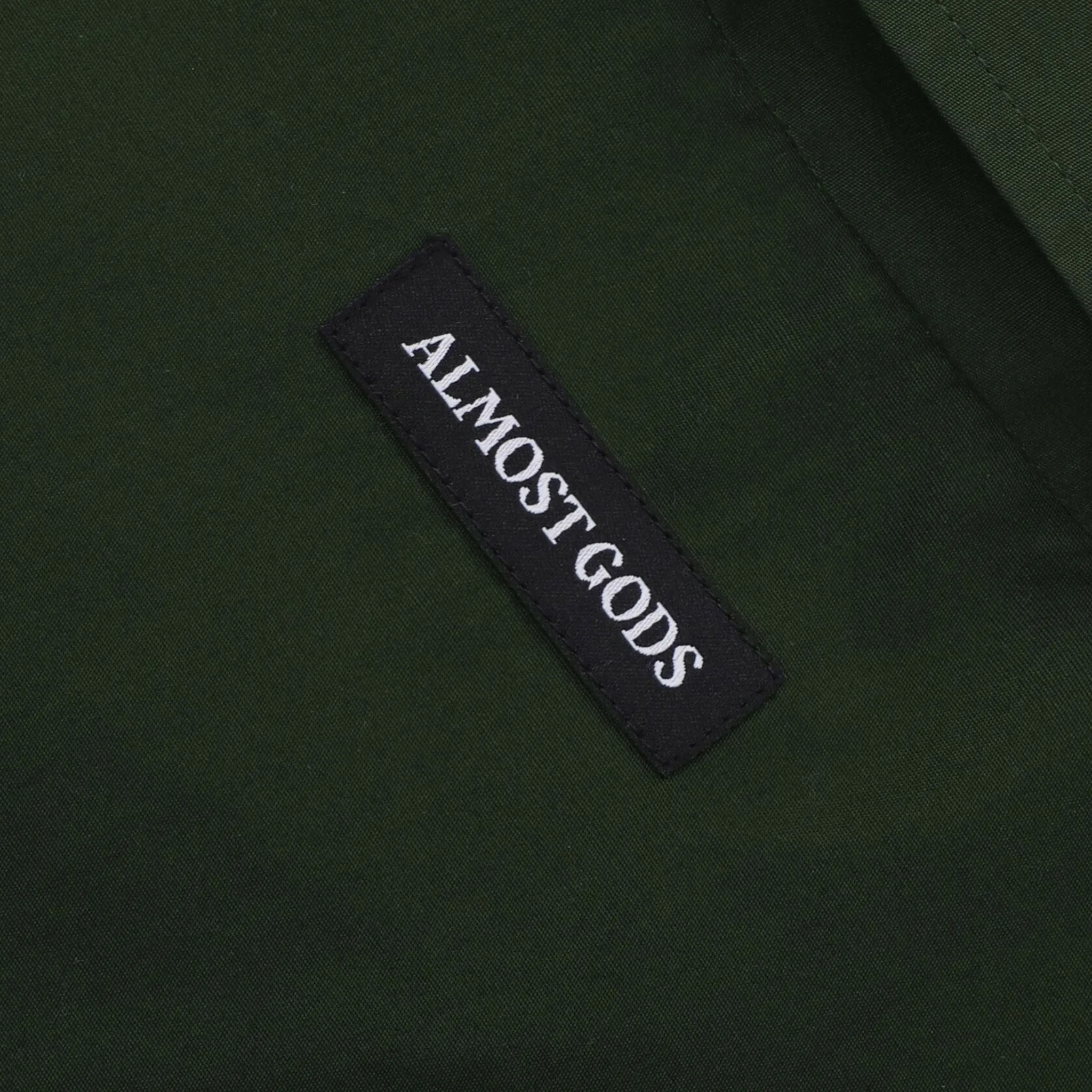 ALPHA CROSS SPRAY PAINT SHIRT (GREEN)