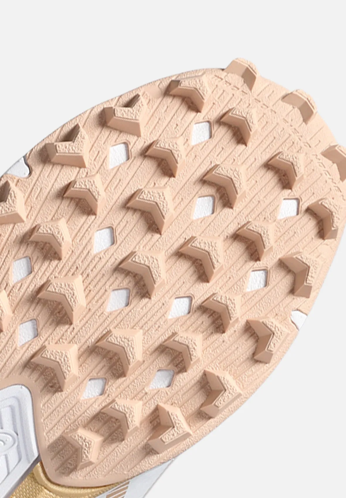 Asics Field Ultimate FF 2 Womens - White/Champagne
