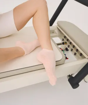 Classic Low Rise Grip Socks - Soft Pink