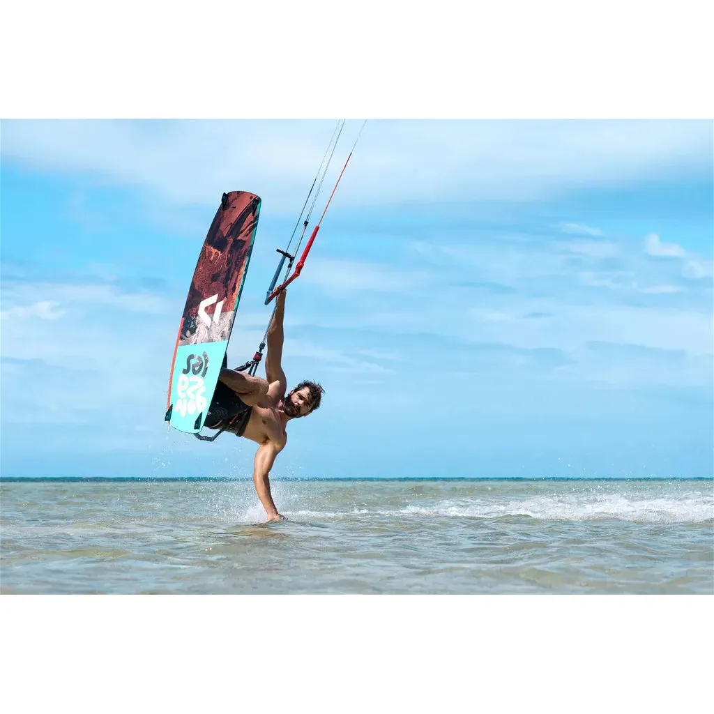 Duotone Evo Kiteboarding Package