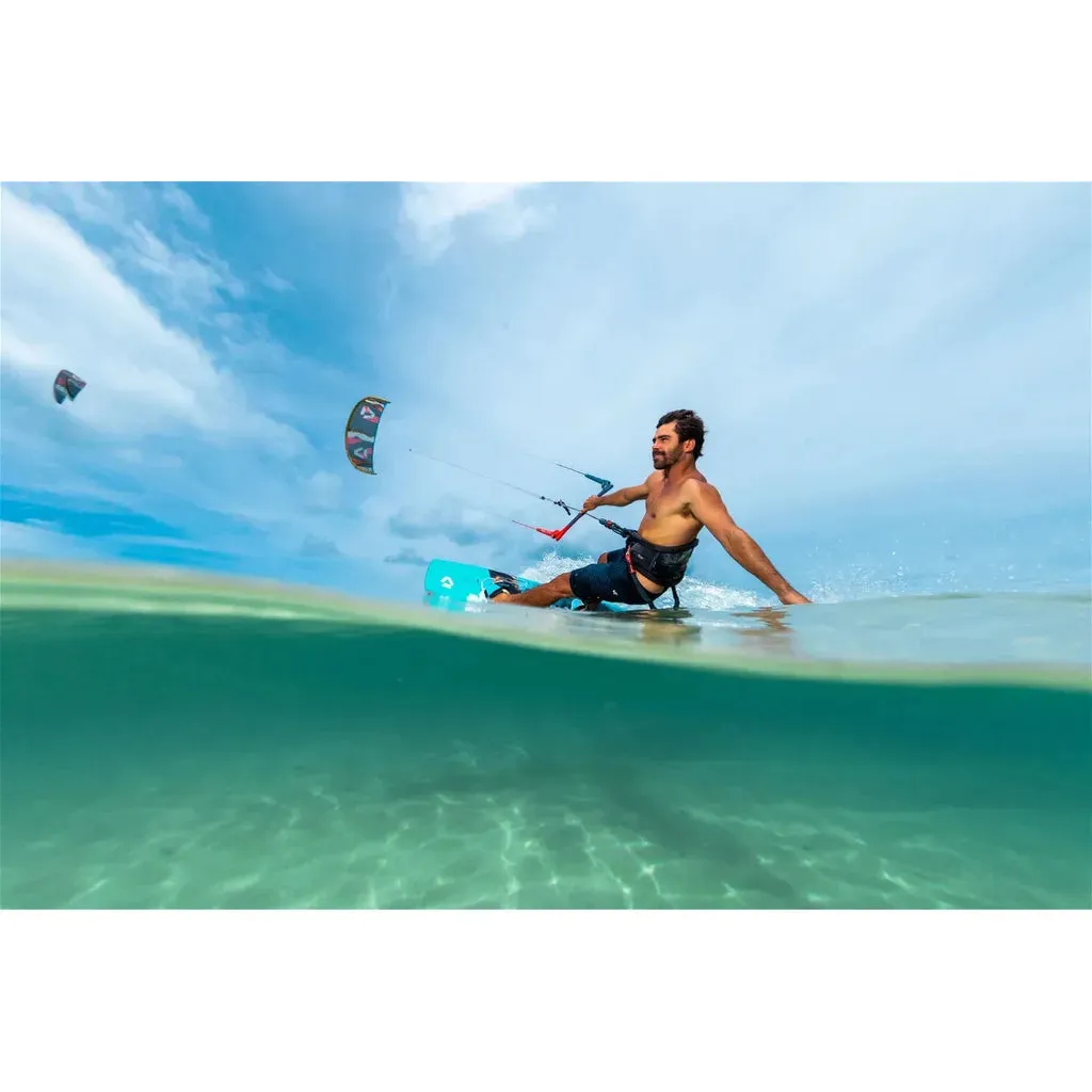 Duotone Evo Kiteboarding Package