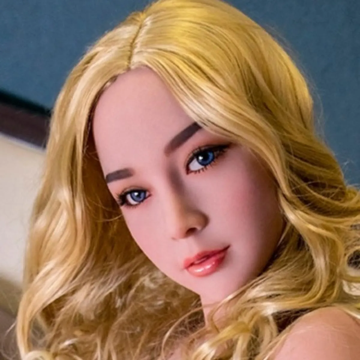 Fire Doll - Avery - Realistic Sex Doll - Tongue included - 148cm - Light Tan