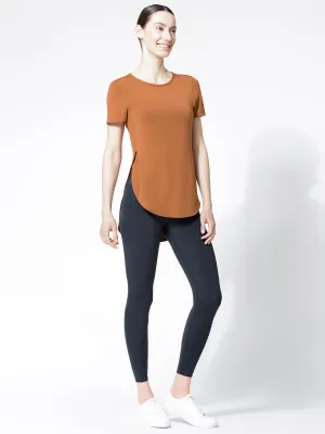 HI LO SPLIT SIDE TEE