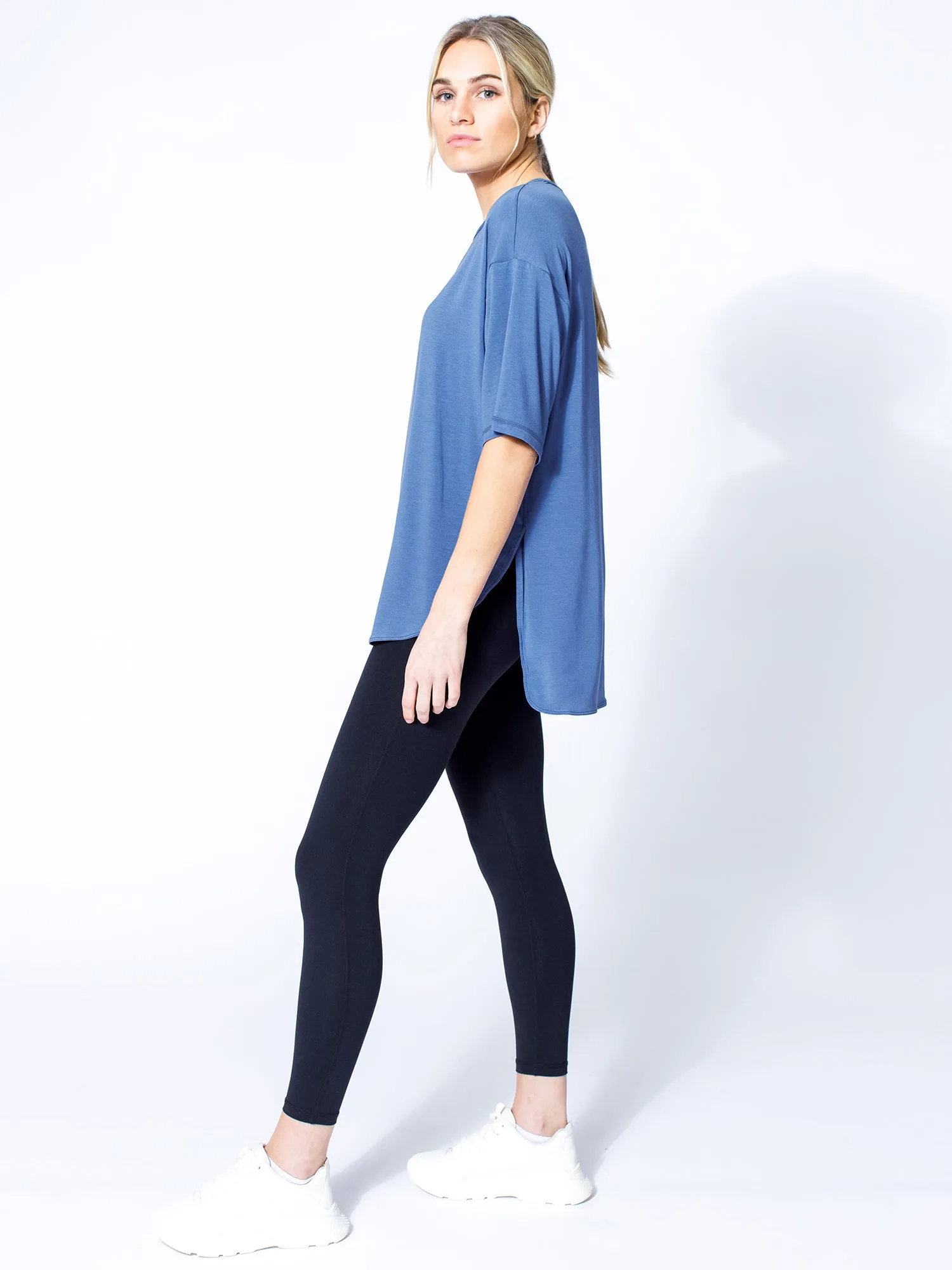 HIGH SPLIT OVERSIZE TEE