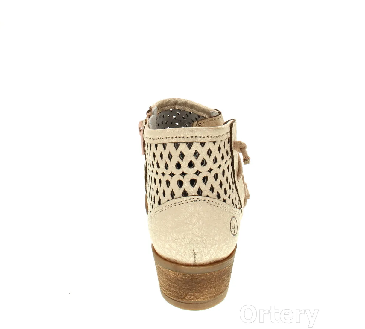 LA ANK BOOTIE W CUTOUT VAMP AND TIE SIDE