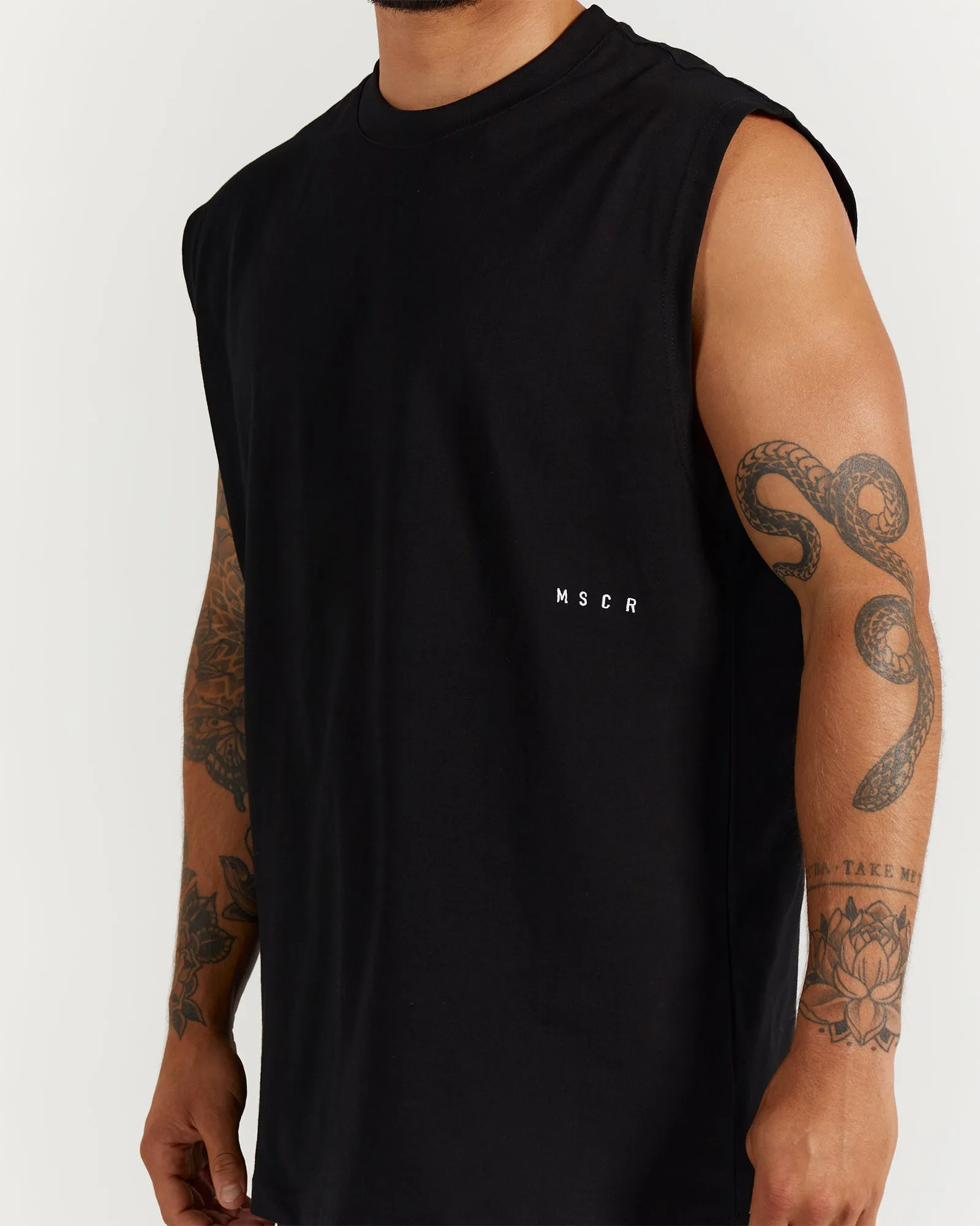 LIGHTWEIGHT OVERSIZED TANK - BLACK