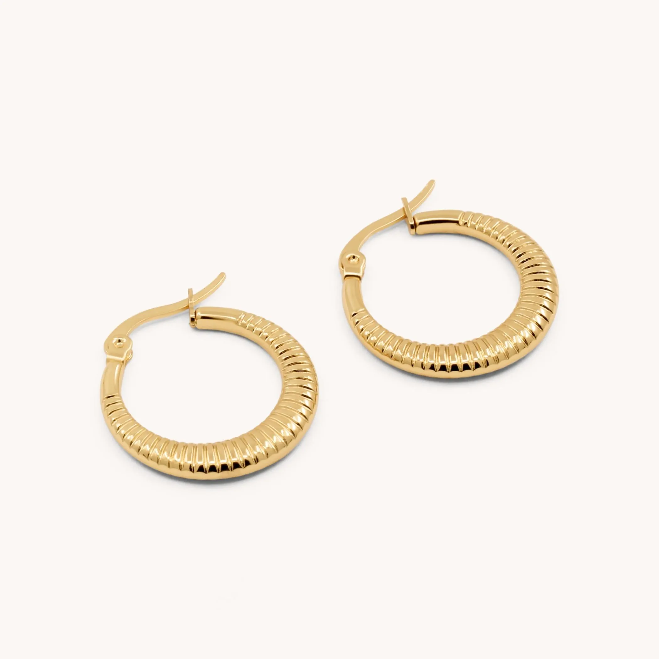 Maisie Ribbed Hoops, Gold