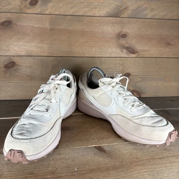 nike waffle debut womens size 9.5 shoes white pink running sneakers