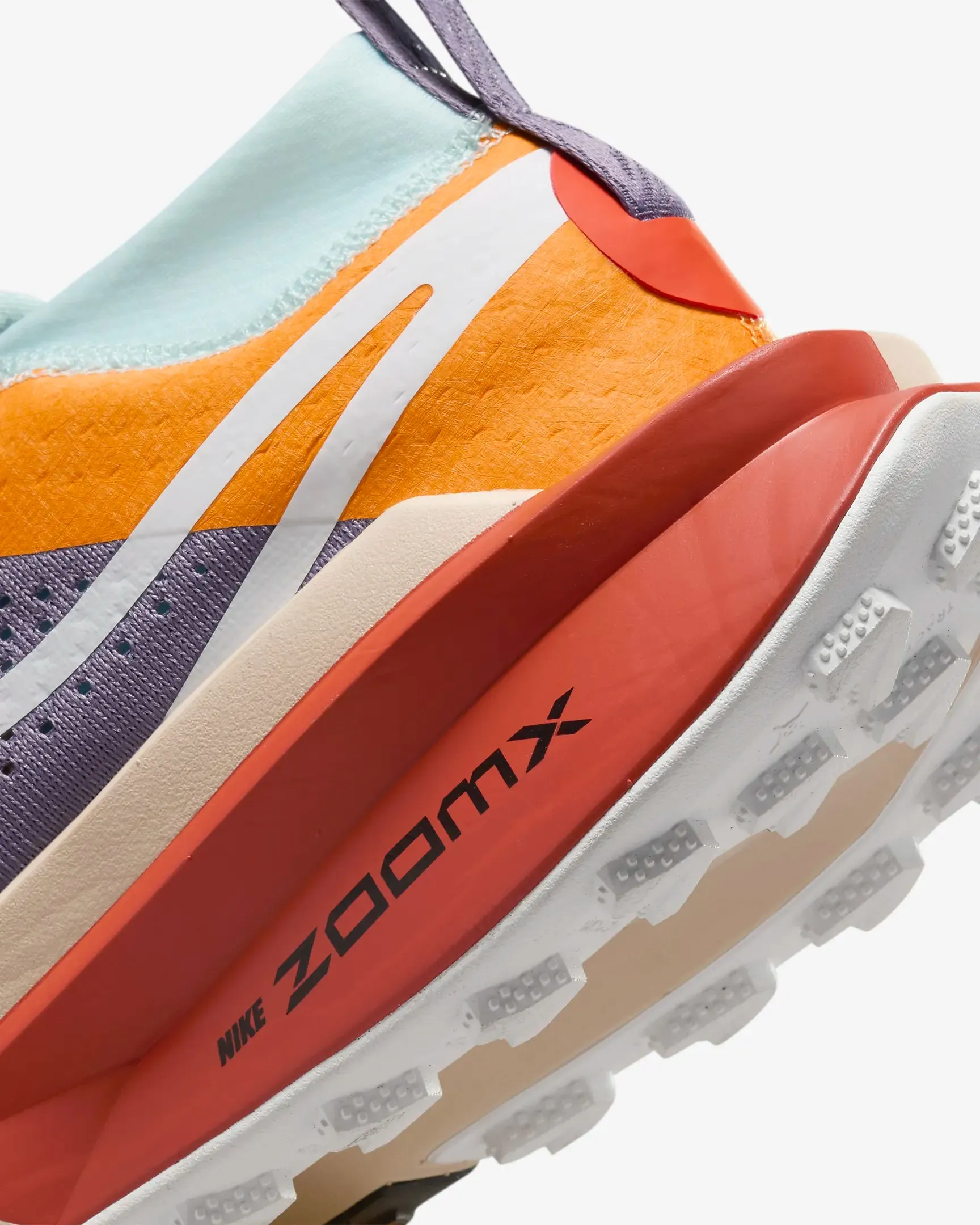 Nike Zegama 2 Shoes (Women's)