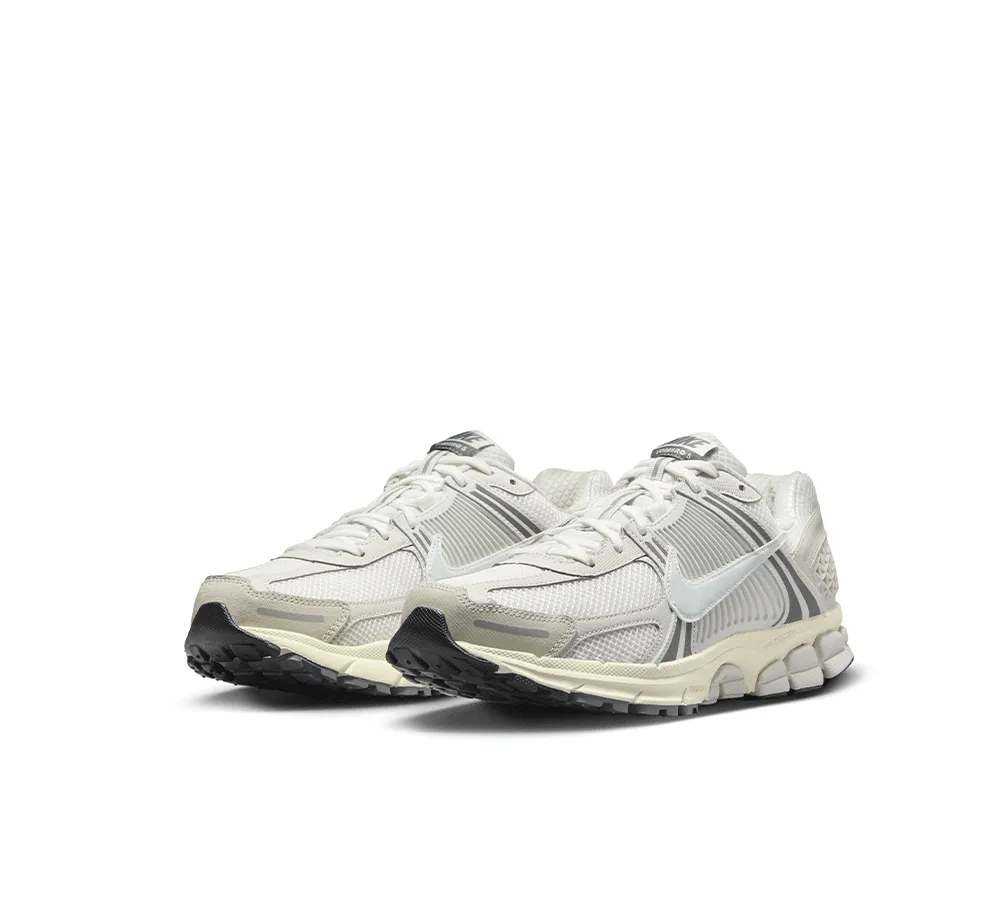 Nike Zoom Vomero 5 SE