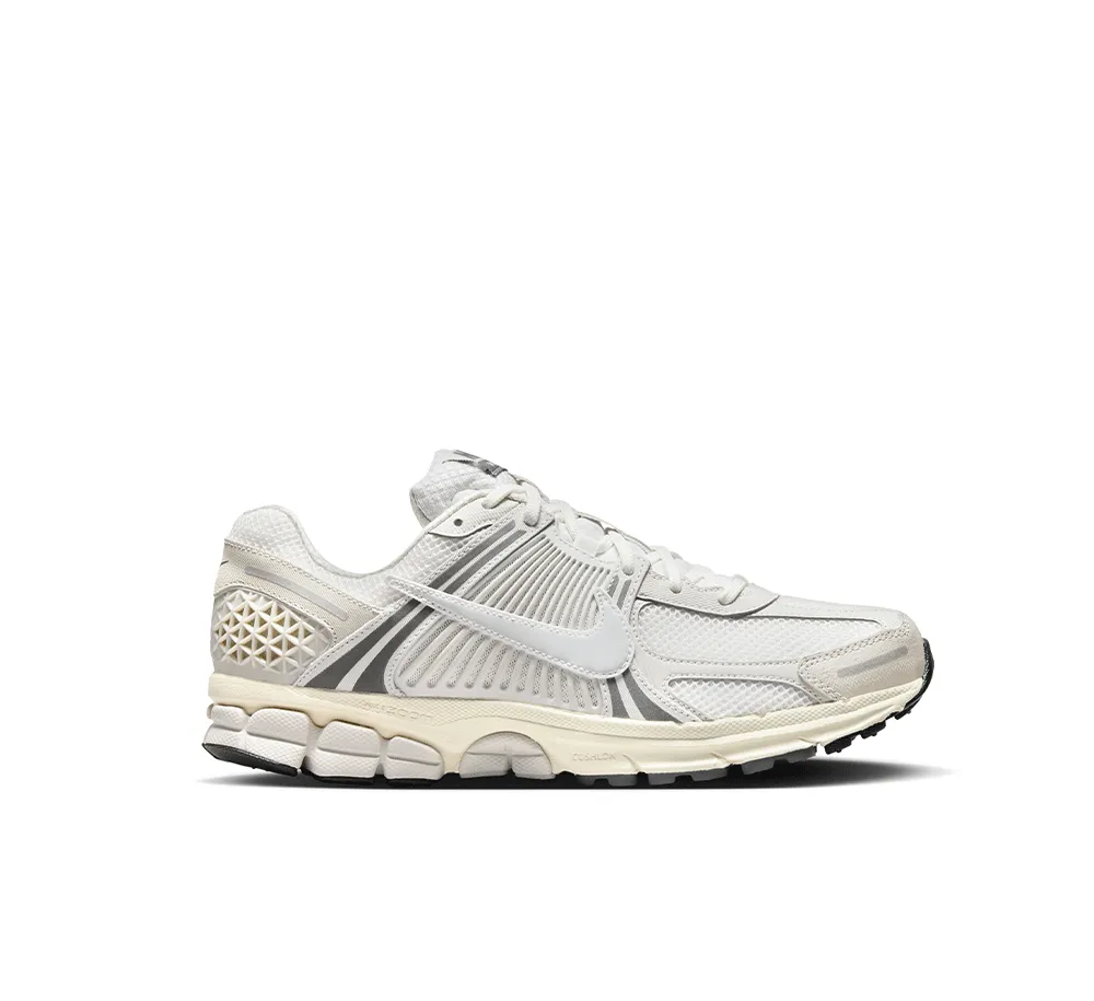 Nike Zoom Vomero 5 SE