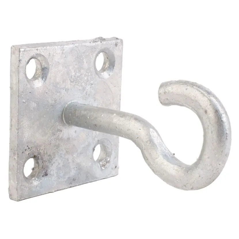 Perry Equestrian Chain Hook on Plate