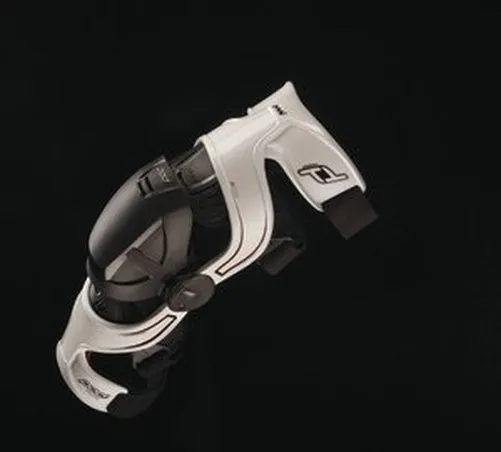 POD K300 MX KNEE BRACES