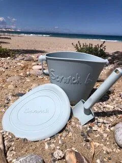 Scrunch Beach Bundle - Bucket, Spade & Flyer - Anthracite Grey