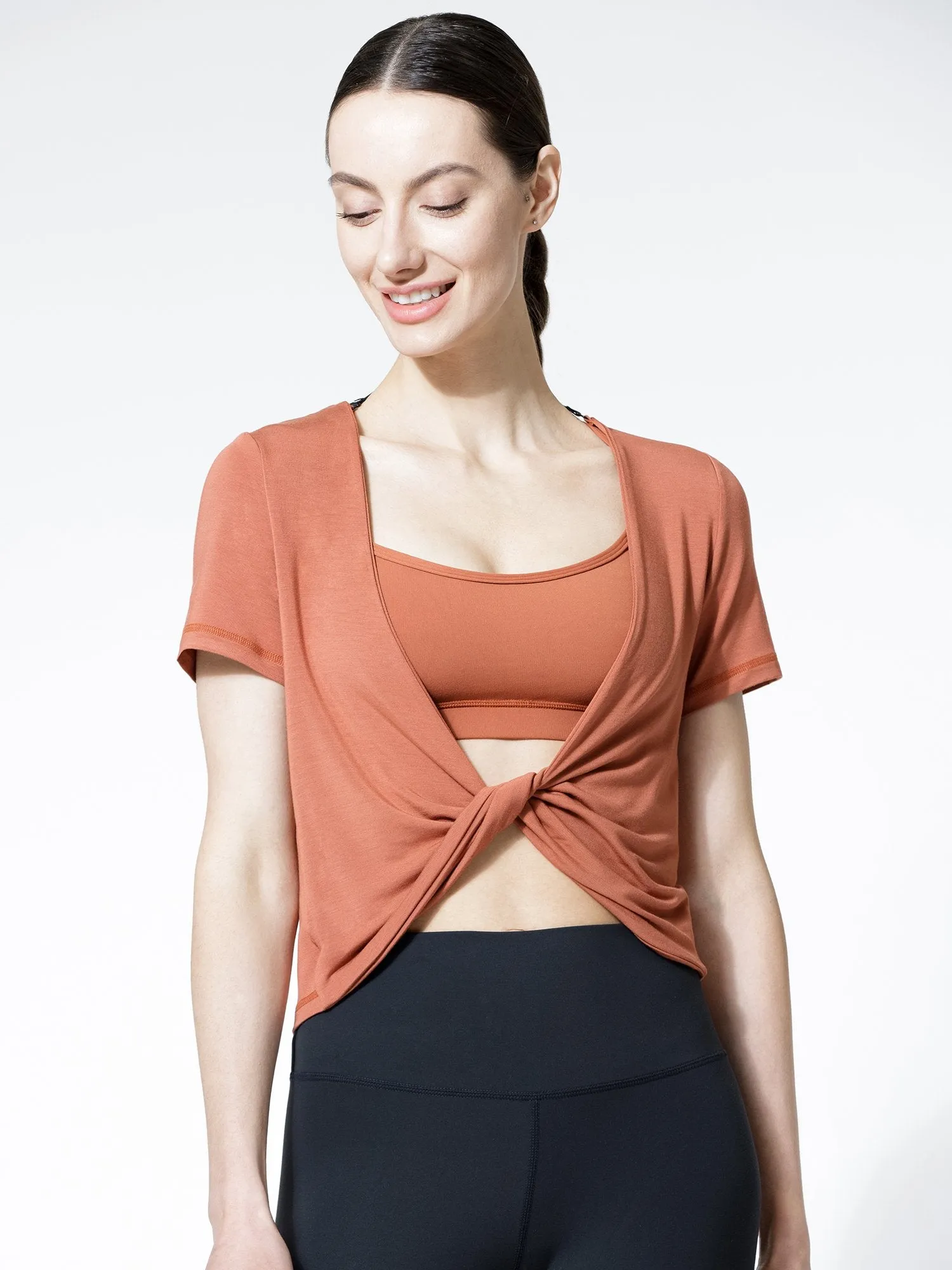 TWIST TEE, CLAY